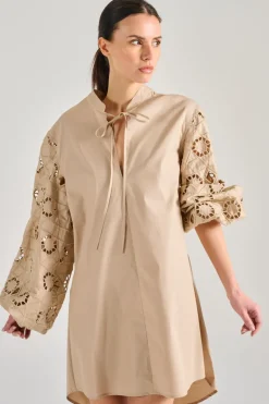 Abito beige