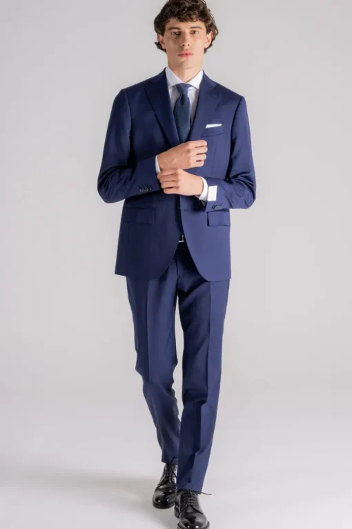 Abito blu uomo
