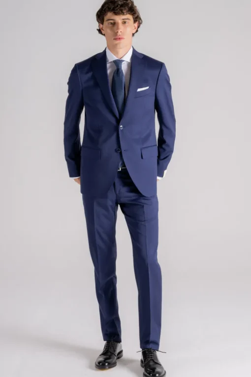 Abito blu uomo