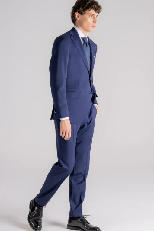 Abito blu uomo