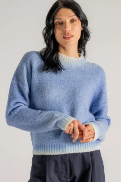 Maglia girocollo azzurro donna