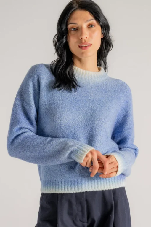 Maglia girocollo azzurro donna