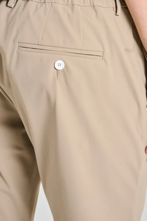 Pantaloni beige
