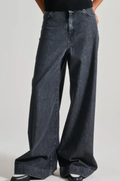 Pantaloni nero