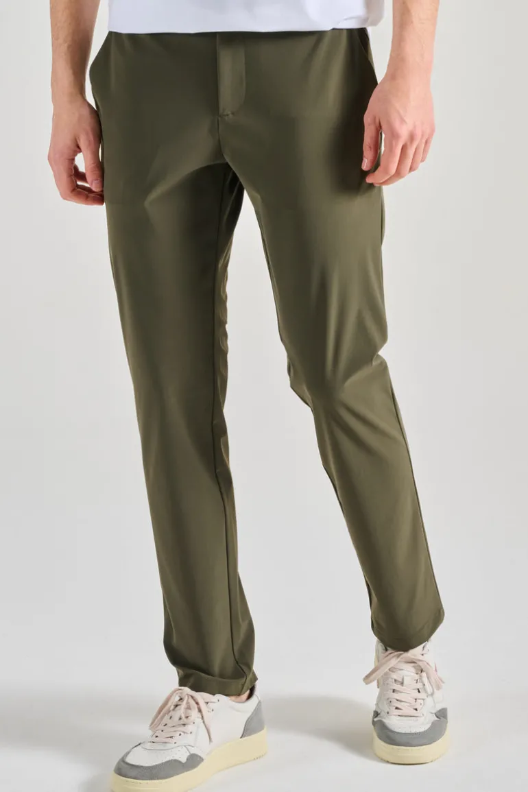 Pantaloni verde