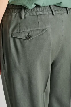 Pantaloni verde